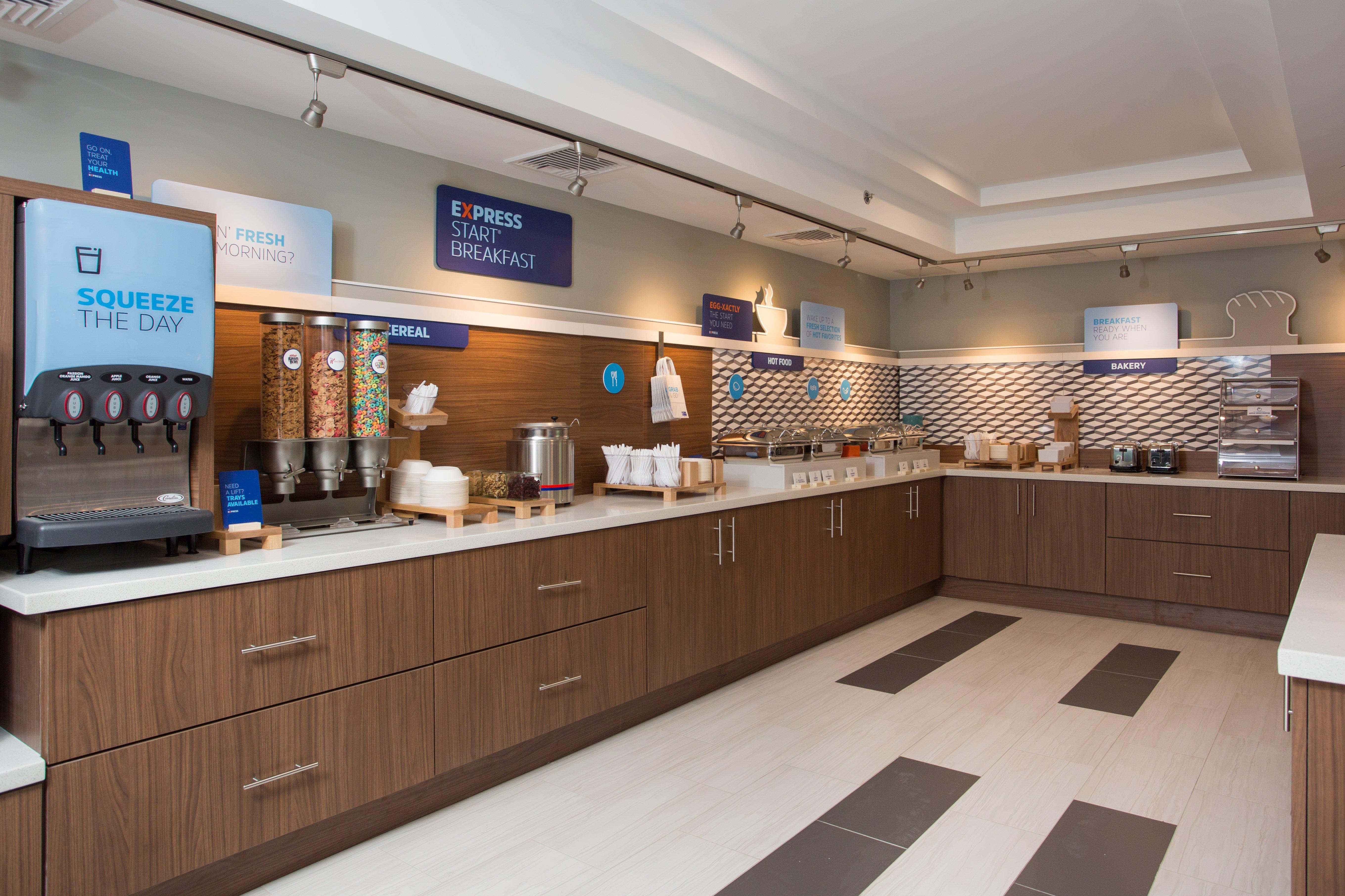 Holiday Inn Express Chelmsford By Ihg Esterno foto