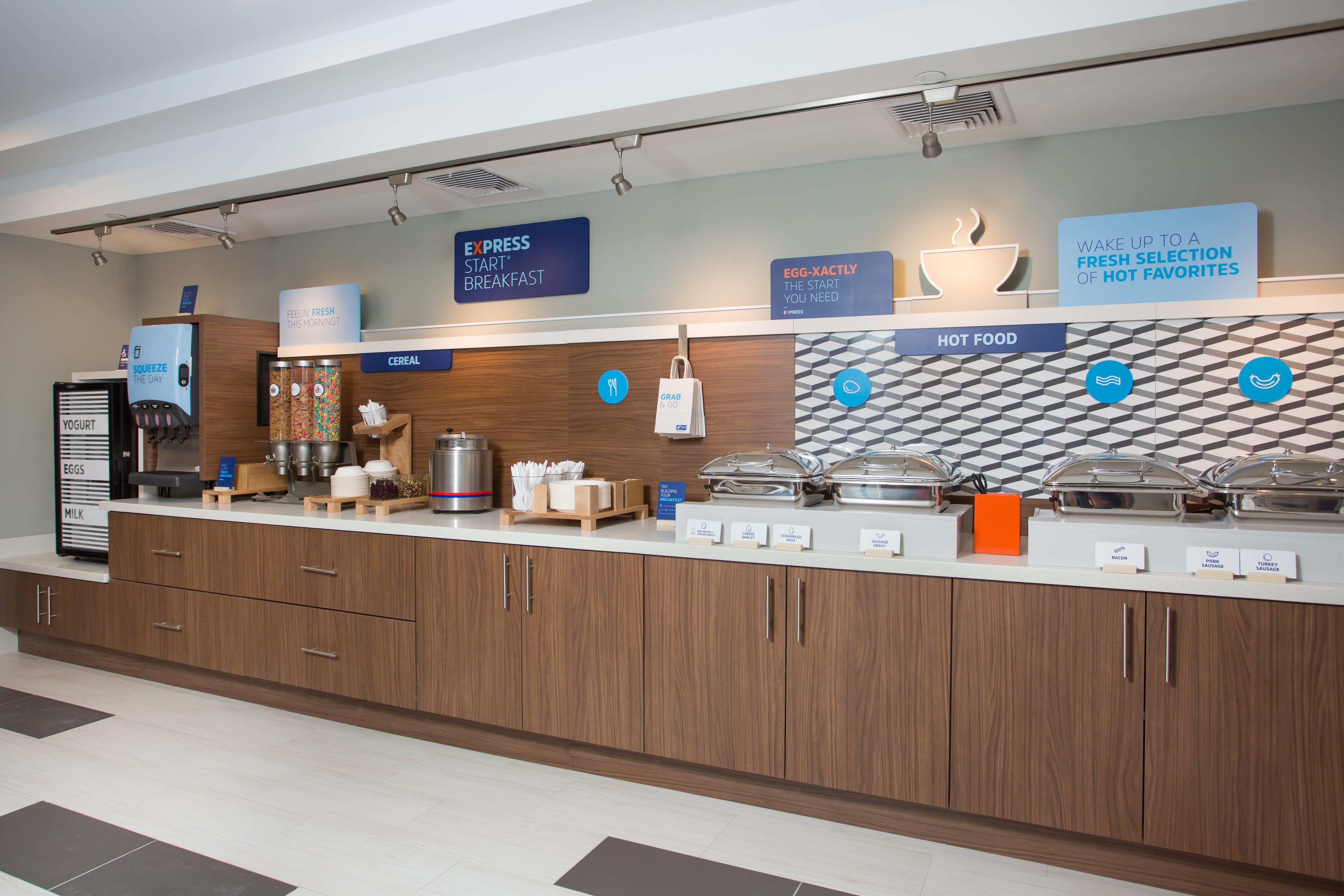 Holiday Inn Express Chelmsford By Ihg Esterno foto